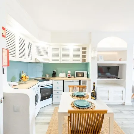 W Swim Pool And Seaview 阿尔布费拉